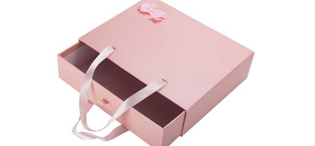 Box Fashion untuk Citra Brand Premium